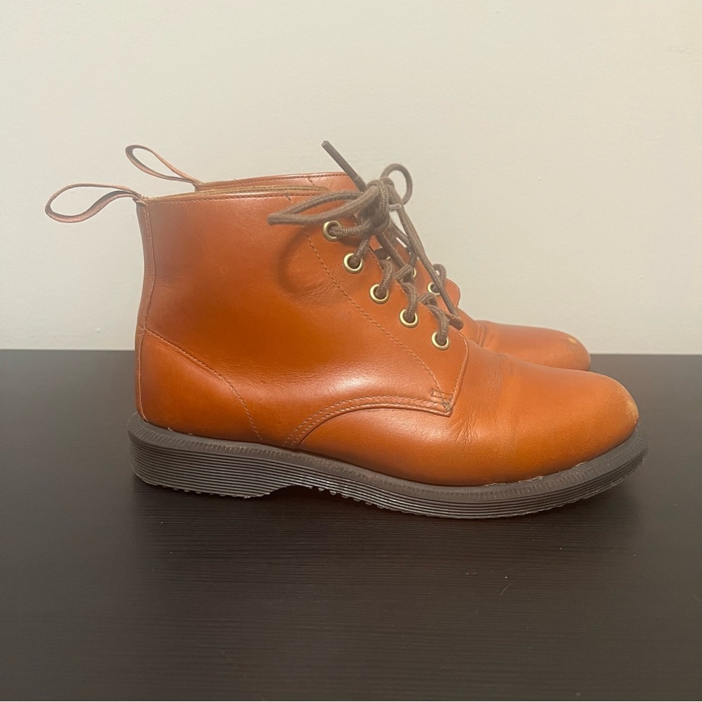 Dr. Martens Emmeline Boots Leather Oak Brown Lace-Up Tan Size 6